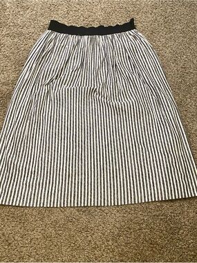 Metro Wear Black and White Striped Maxi Skirt